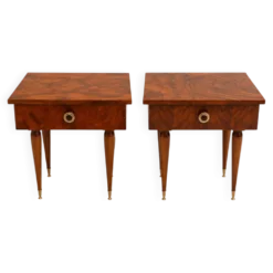 Paire de tables de chevets vintage en bois plaqué à finition brillante