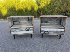 Paire de tables de chevet WrongWoods – Sebastian Wrong & Richard Woods