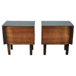 Paire de tables de nuit Art Déco avec verre Opaxit noir, Tchécoslovaquie, années 1940.