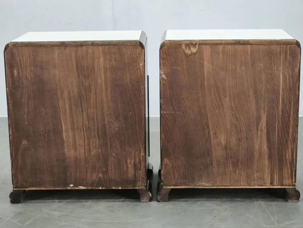Paire de tables de nuit en noyer Art Déco, Tchécoslovaquie, années 1930
