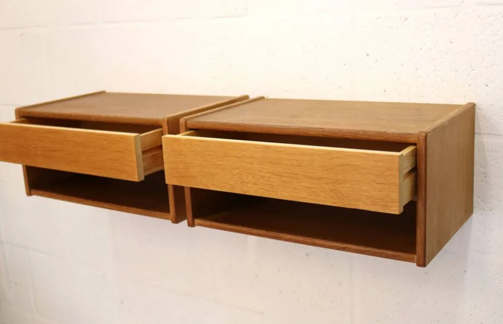 Paire de tables de nuit flottantes vintage en chêne design danois années 1970 scandinave