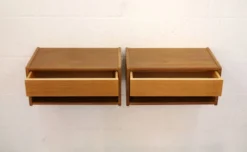 Paire de tables de nuit flottantes vintage en chêne design danois années 1970 scandinave