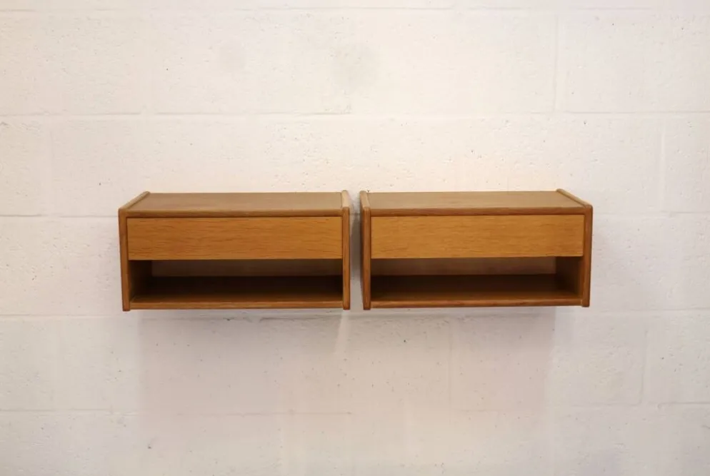 Paire de tables de nuit flottantes vintage en chêne design danois années 1970 scandinave