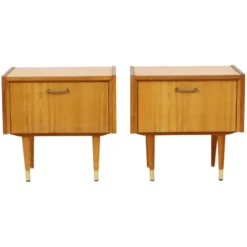 Paire de tables de nuit vintage rockabilly en bois clair