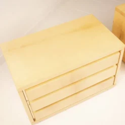 Paire de tables de nuit vintage en parchemin par Aldo Tura, années 1960.