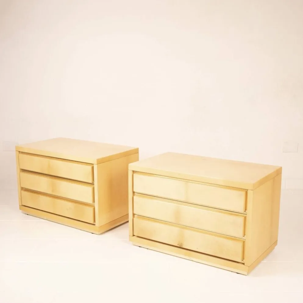 Paire de tables de nuit vintage en parchemin par Aldo Tura, années 1960.