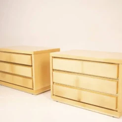 Paire de tables de nuit vintage en parchemin par Aldo Tura, années 1960.