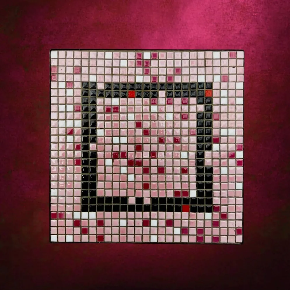 Paire de tables gigognes en fer forgé et mosaïque de céramique – années 50-60