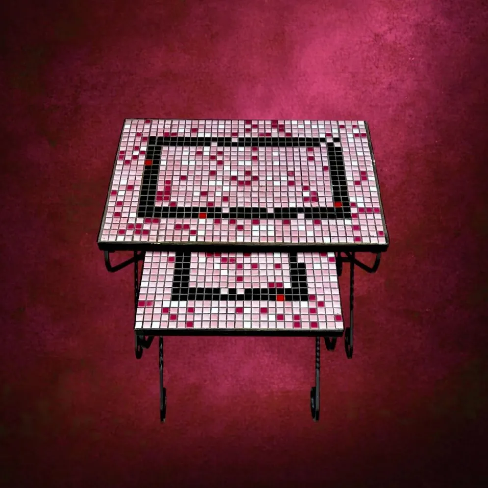 Paire de tables gigognes en fer forgé et mosaïque de céramique – années 50-60