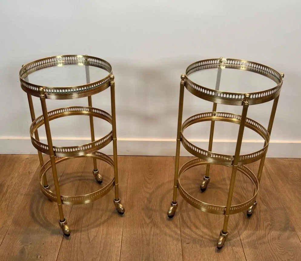 Paire de tables roulantes Art déco rondes à plateaux amovibles, Maison Jansen