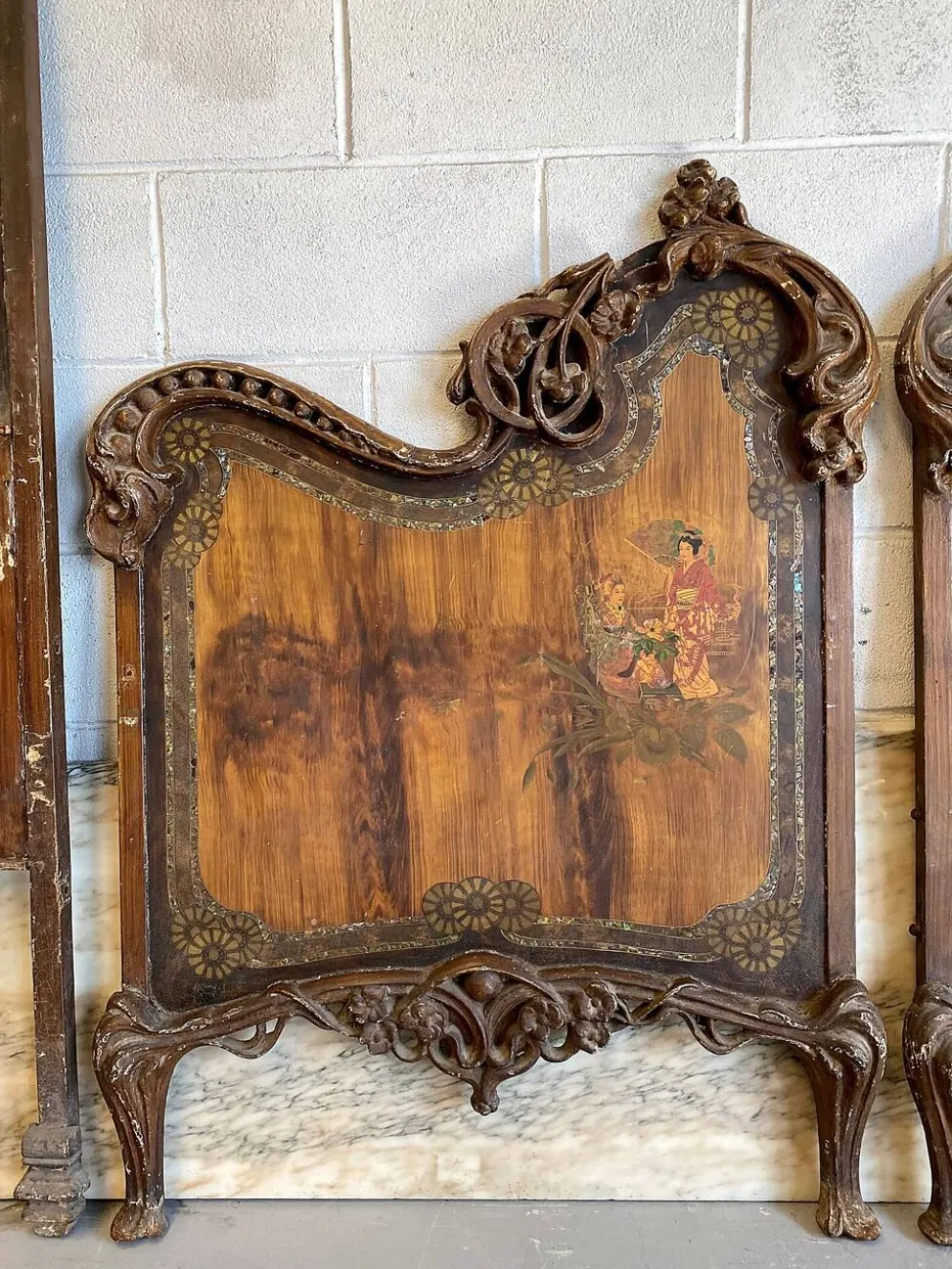 Paire de têtes de lit Art Nouveau en fonte, Italie vers 1900