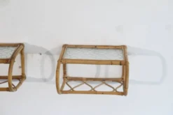 Paire d'étagères en rotin et verre 1960