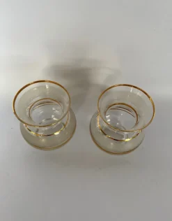 Paires de coquetiers