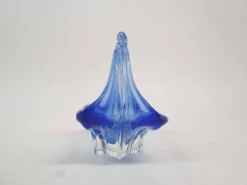 Panier ou bol en verre bleu de Murano, Italie, années 1960.