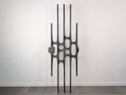 Panneau de porte brutaliste en aluminium moulé, années 1960