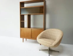 Paravent bibliothèque en teck vintage par Schreiber, années 1970, milieu du siècle.