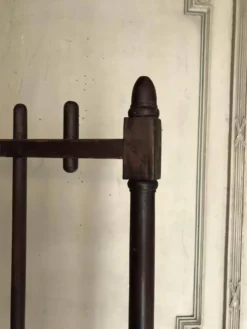 Paravent, clostra, grille en bois tourné