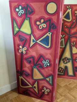 Paravent à décor de fils de laine, art 