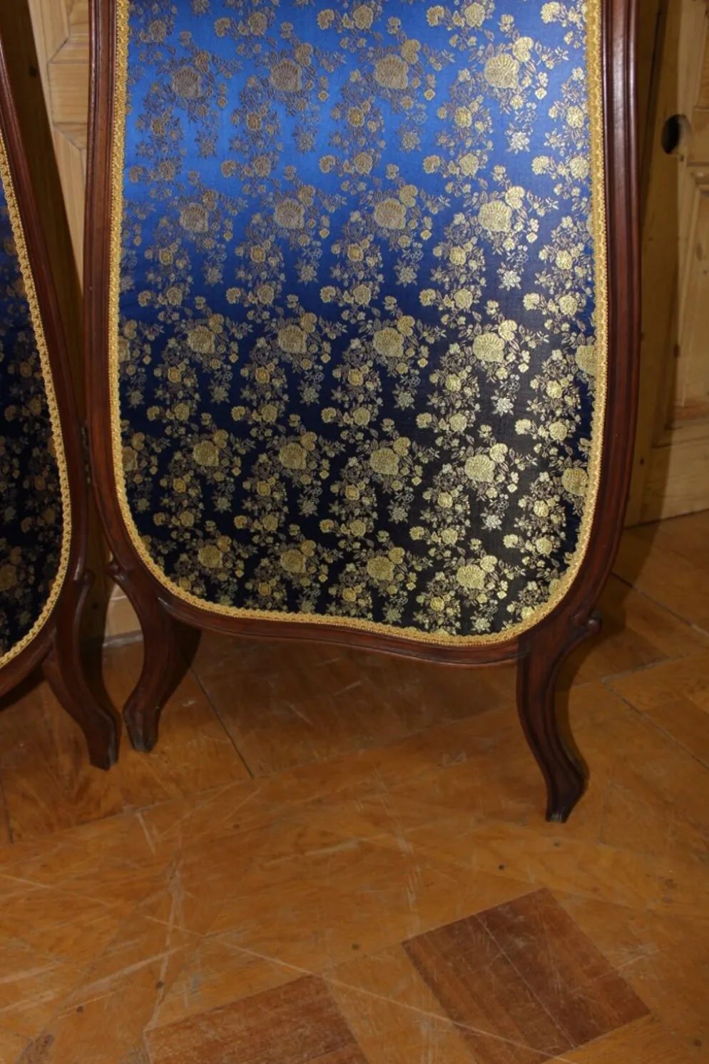 Paravent de style Louis XV en noyer