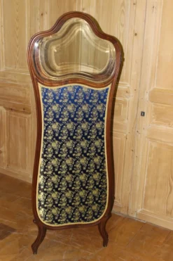 Paravent de style Louis XV en noyer