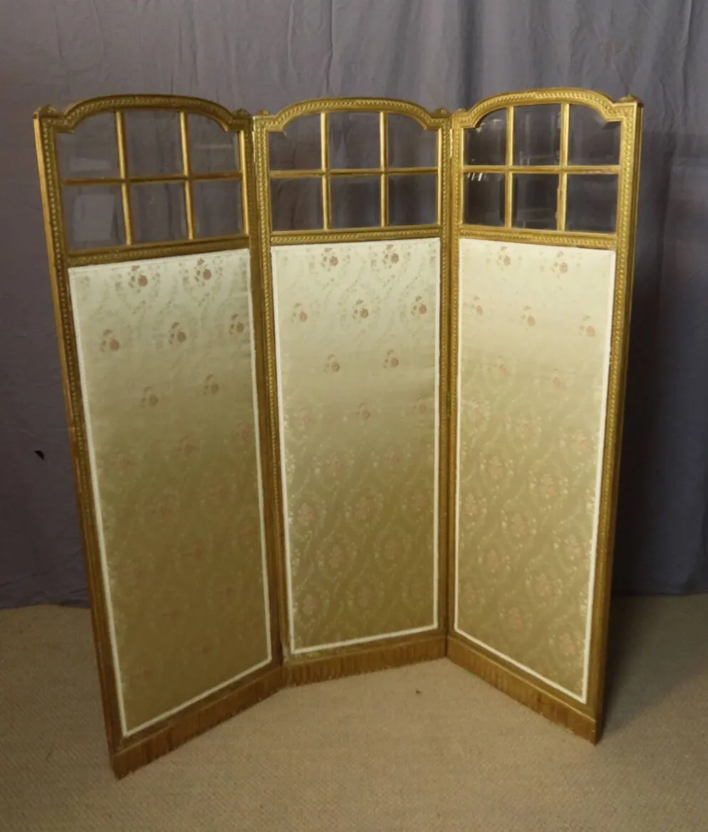 Paravent en bois doré