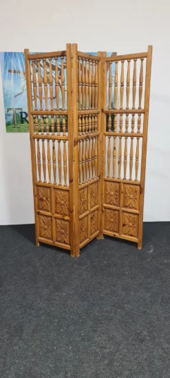 Paravent en bois sculpté vintage