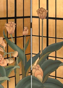 Paravent en laque à décor de la scène florale