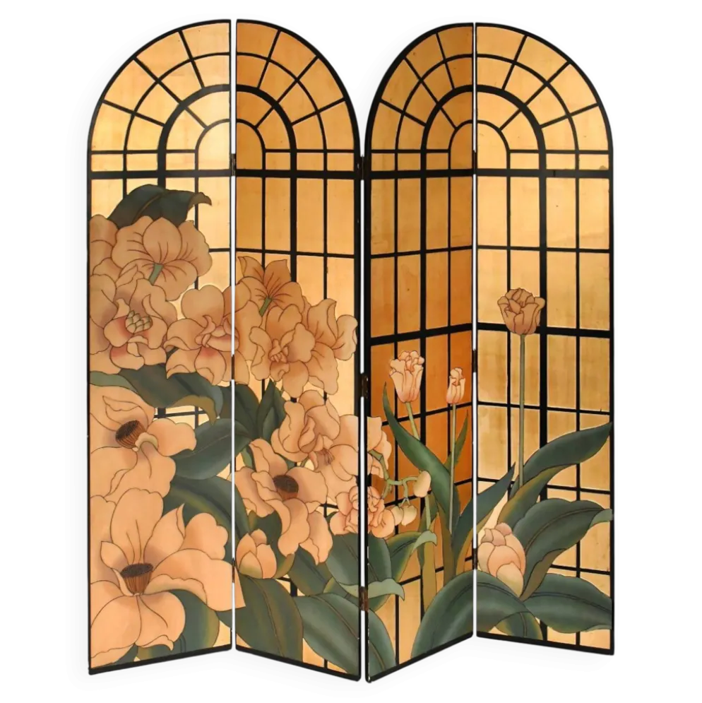 Paravent en laque à décor de la scène florale