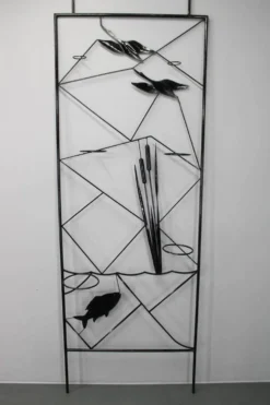 Paravent en métal noir de style mi-siècle avec jardinière, années 1970