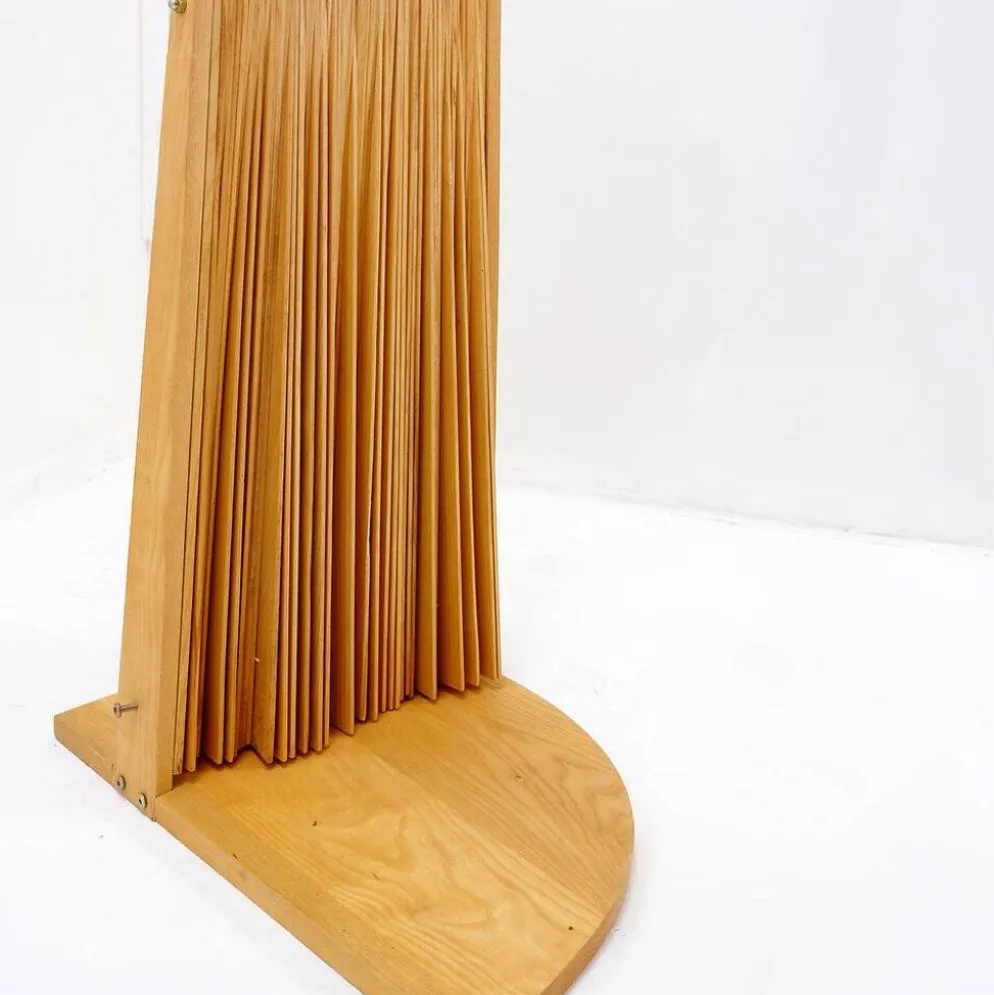 Paravent en pin en forme d'éventail de style moderne, France, années 1970 - Ø 113cm