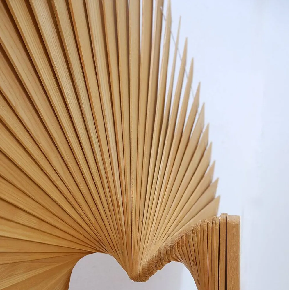 Paravent en pin en forme d'éventail de style moderne, France, années 1970 - Ø 113cm