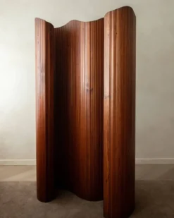 Paravent en pin patiné Art Déco par Jomain Baumann pour Baumann, France.