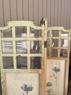 Paravent en verre et tissu