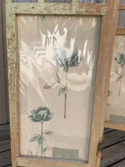 Paravent en verre et tissu