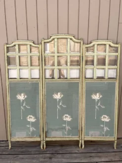 Paravent en verre et tissu