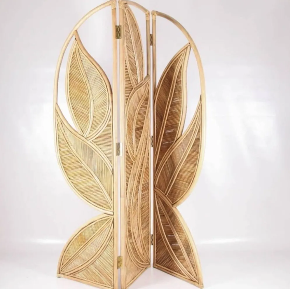 Paravent « feuilles » en rotin