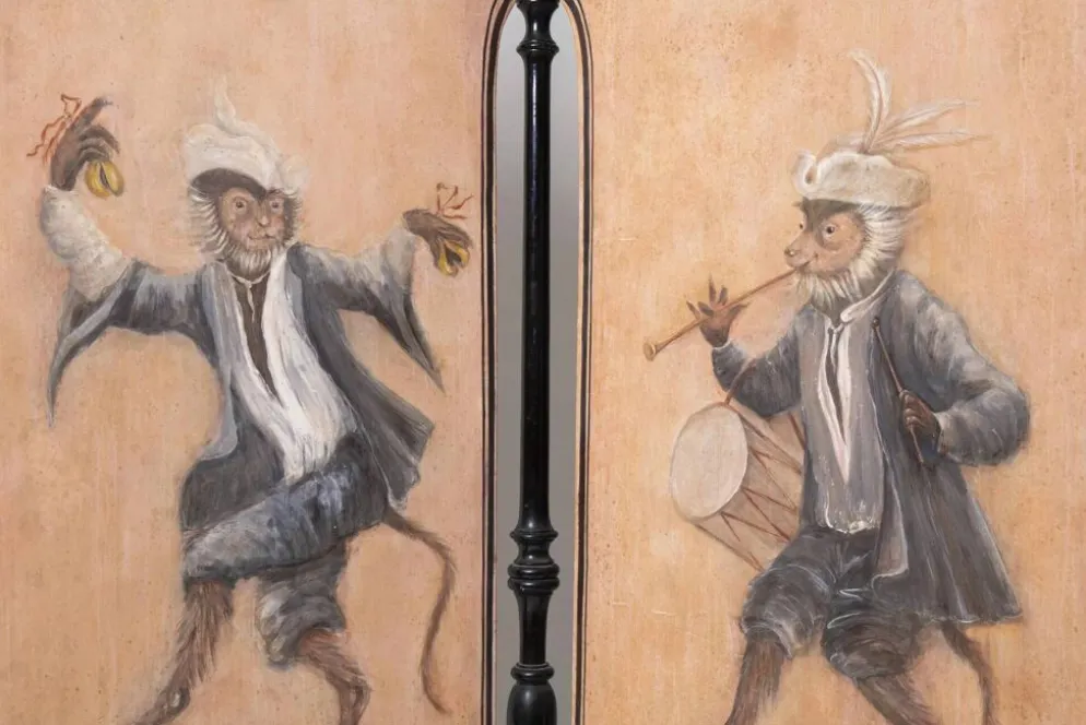 Paravent italien avec peinture décorative récente