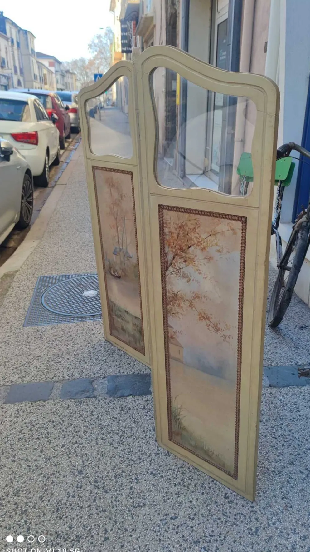 Paravent ou écran en bois peint et toile peinte