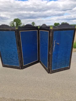 Paravent pliable en bois peint noir, 19ème siècle