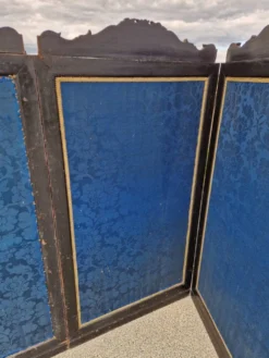 Paravent pliable en bois peint noir, 19ème siècle