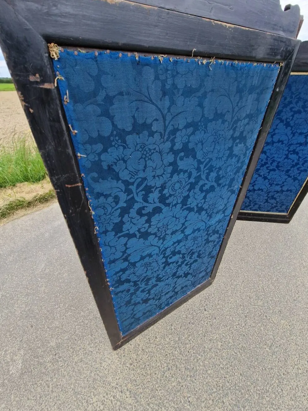 Paravent pliable en bois peint noir, 19ème siècle