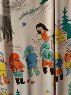Paravent pour enfant vintage en bois 1950/1960 tissus conte de fées