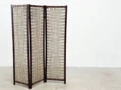 Paravent / séparateur de pièce brutaliste en « corde »