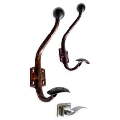 Pateres vintage metal patiné