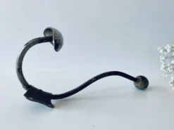 Patère ancienne en métal