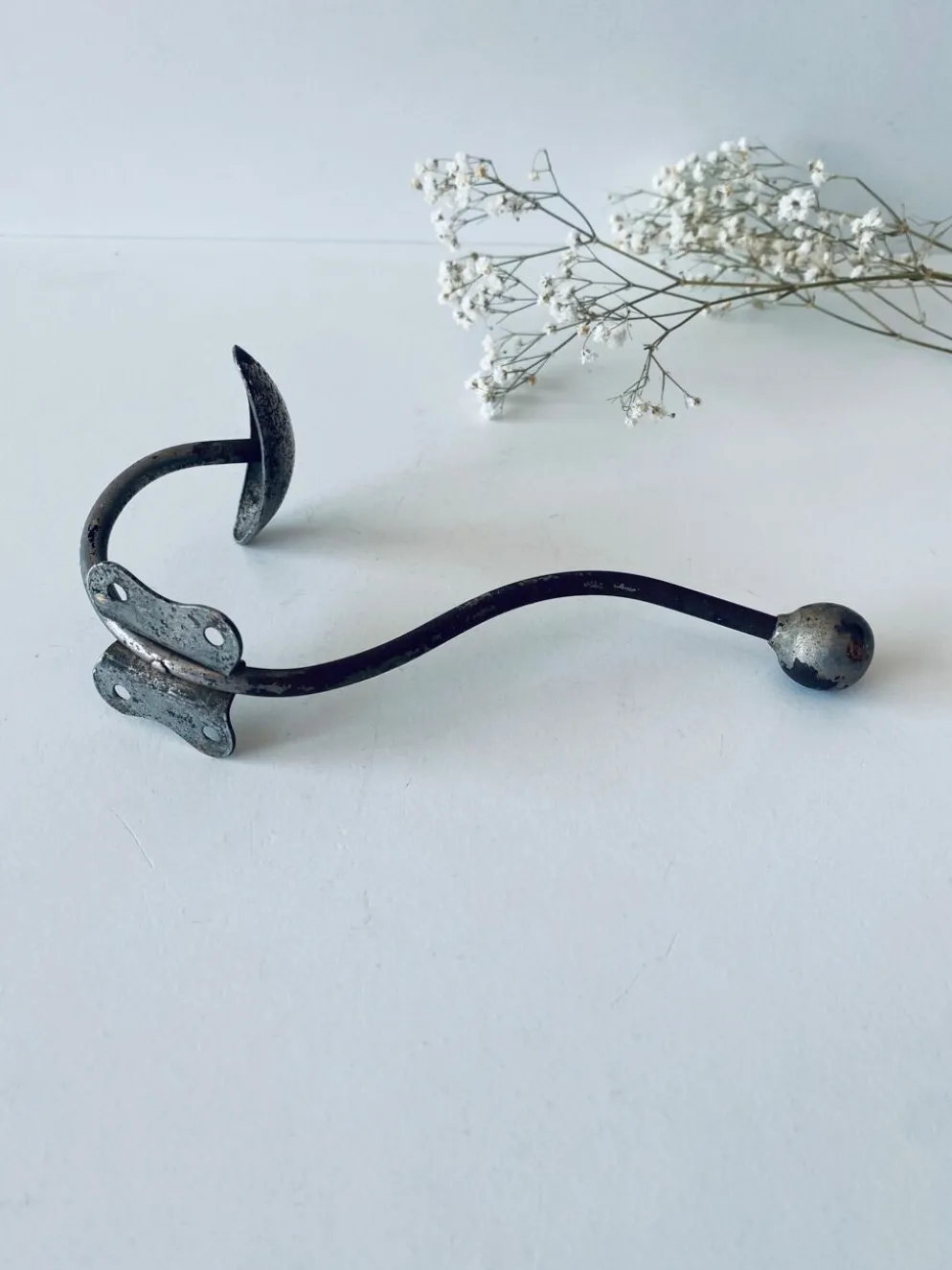 Patère ancienne en métal