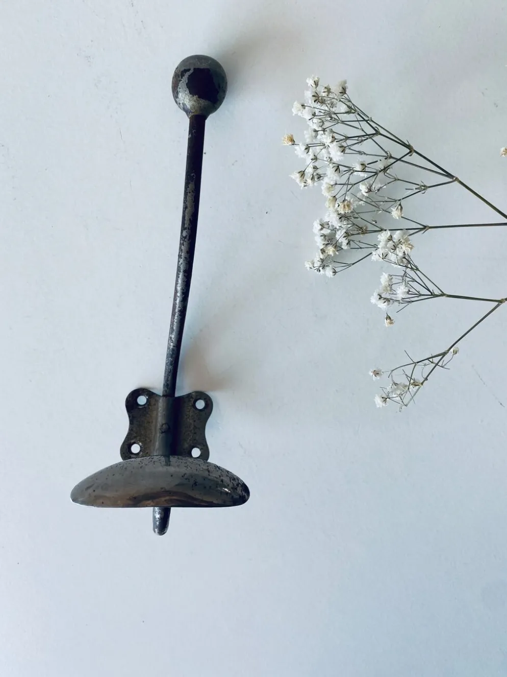 Patère ancienne en métal