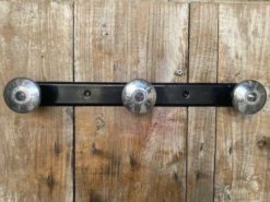 Patère ancienne, porte-manteau en métal noir et chromé vintage