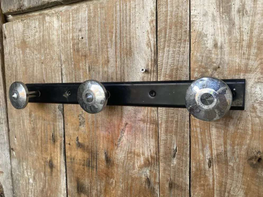 Patère ancienne, porte-manteau en métal noir et chromé vintage