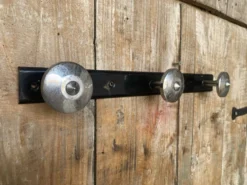 Patère ancienne, porte-manteau en métal noir et chromé vintage